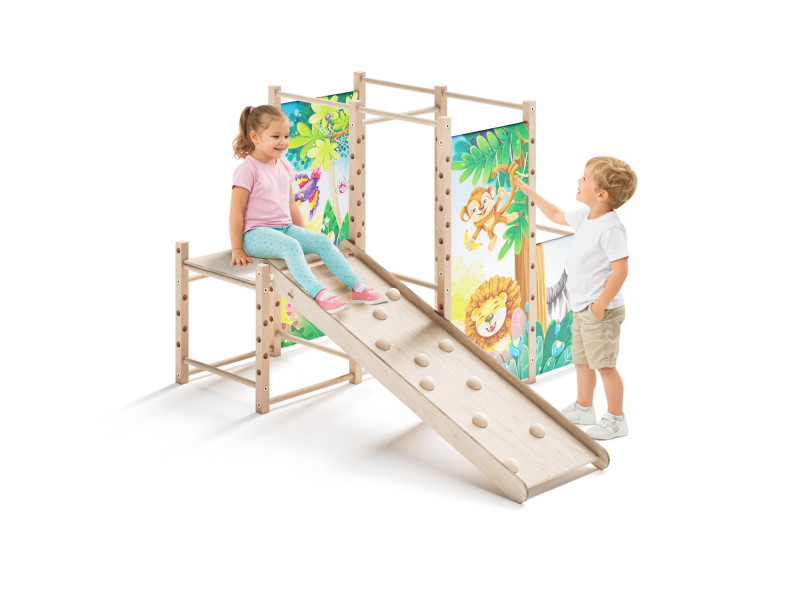Mały plac zabaw Montessori z pochylnią wspinaczkową | Kids Jungle