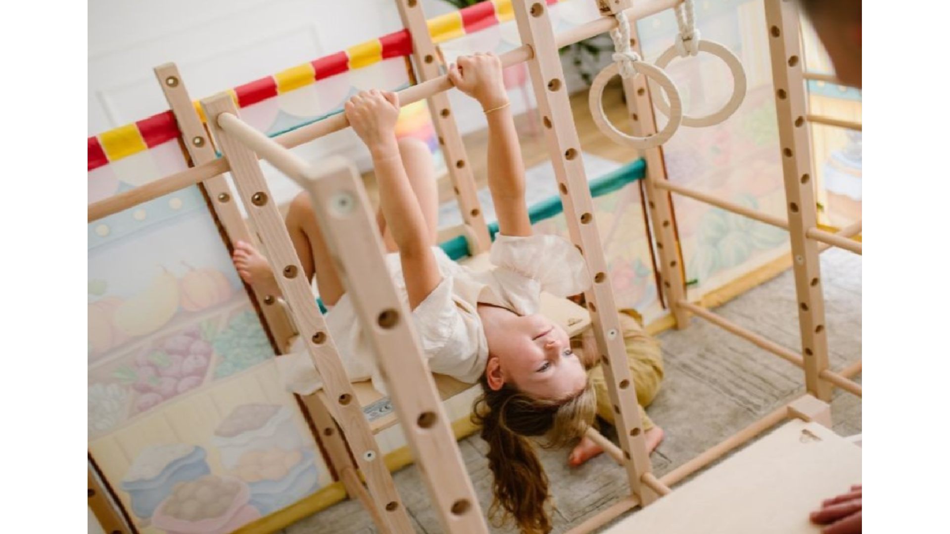 Zabawy ruchowe dla dzieci — jak wykorzystać plac zabaw przez cały rok